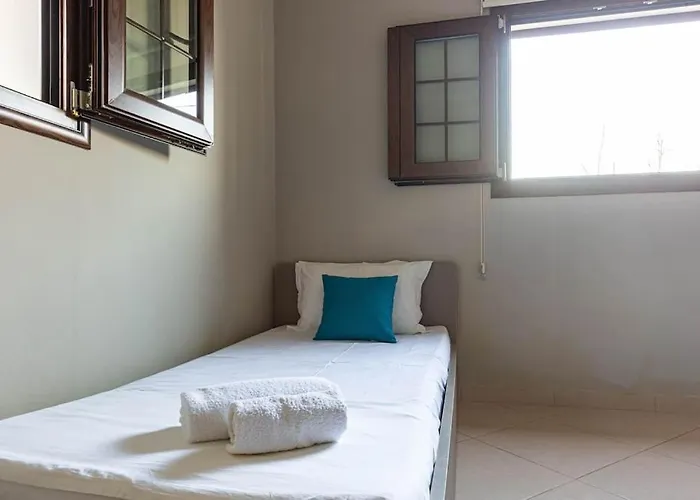 Color - South Paradise 2 Apartment Himare